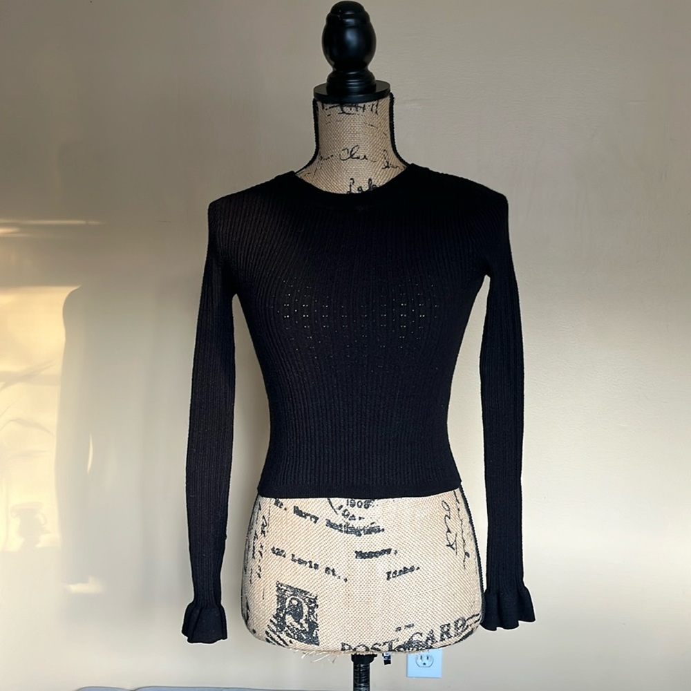 Forever 21 Black Ribbed Knit Crop Top